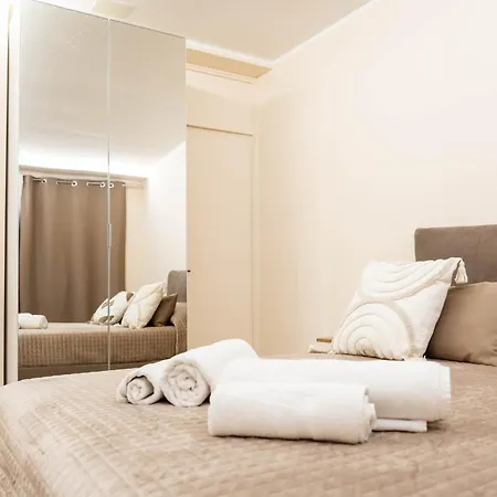 Desiree Luxury House- Vasca Idromassaggio Ferienhaus *