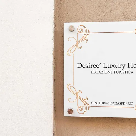 Desiree Luxury House- Vasca Idromassaggio Ferienhaus