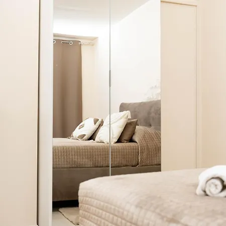 Desiree Luxury House- Vasca Idromassaggio *