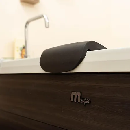 Desiree Luxury House- Vasca Idromassaggio Ferienhaus *