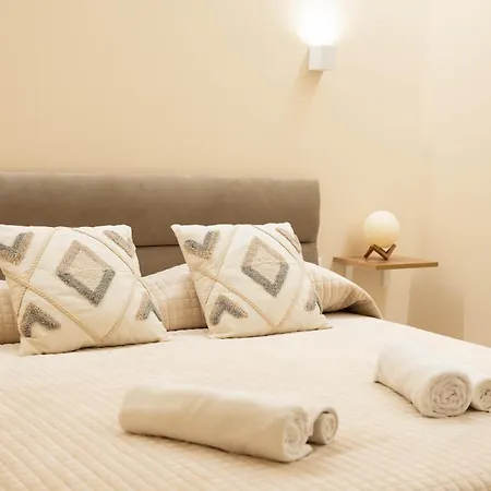 Desiree Luxury House- Vasca Idromassaggio Ferienhaus