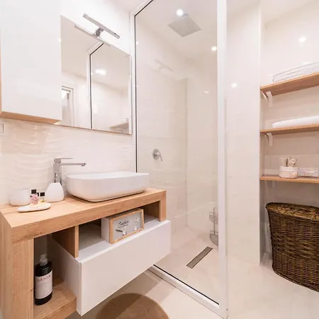 Ferienhaus Desiree Luxury House- Vasca Idromassaggio Catania