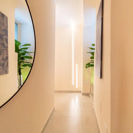 Desiree Luxury House- Vasca Idromassaggio