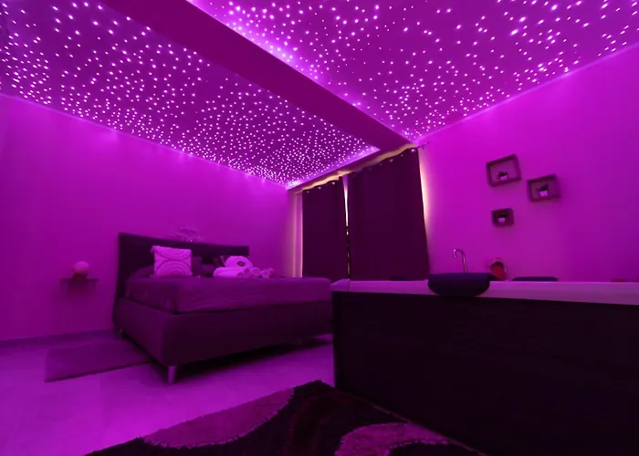 Desiree Luxury House- Vasca Idromassaggio Feriehus *