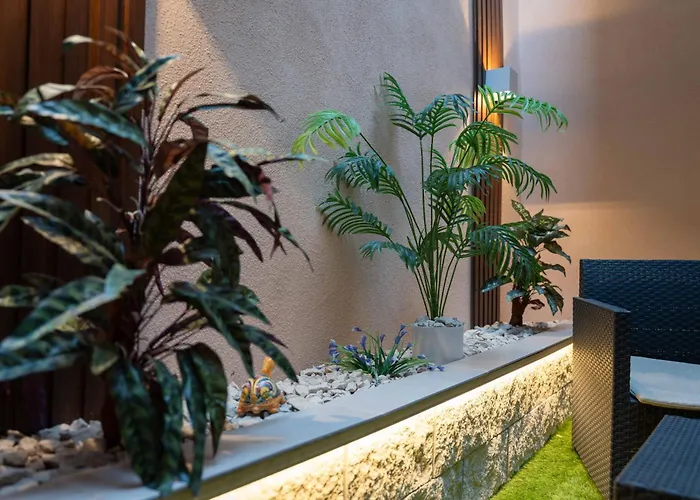 Desiree Luxury House- Vasca Idromassaggio