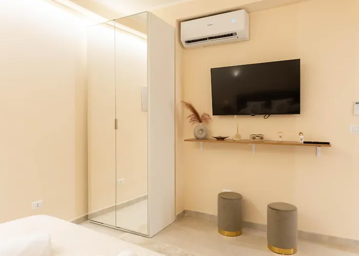 Feriehus Desiree Luxury House- Vasca Idromassaggio Catania