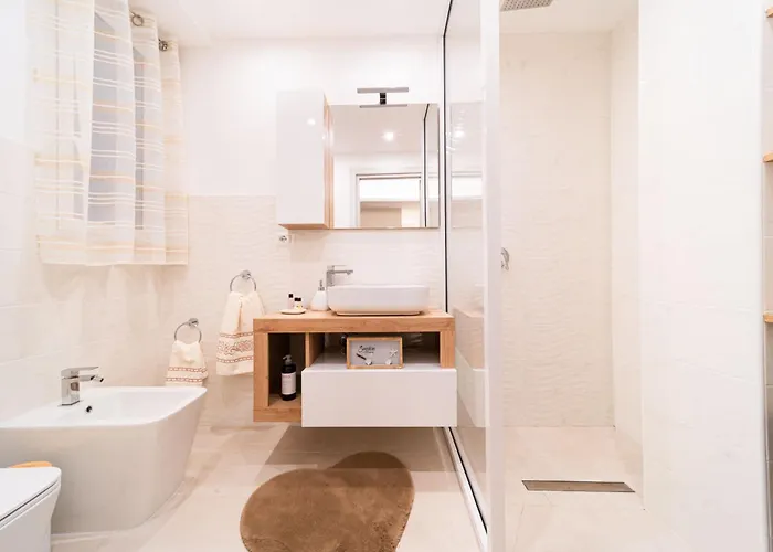 Desiree Luxury House- Vasca Idromassaggio * Catania